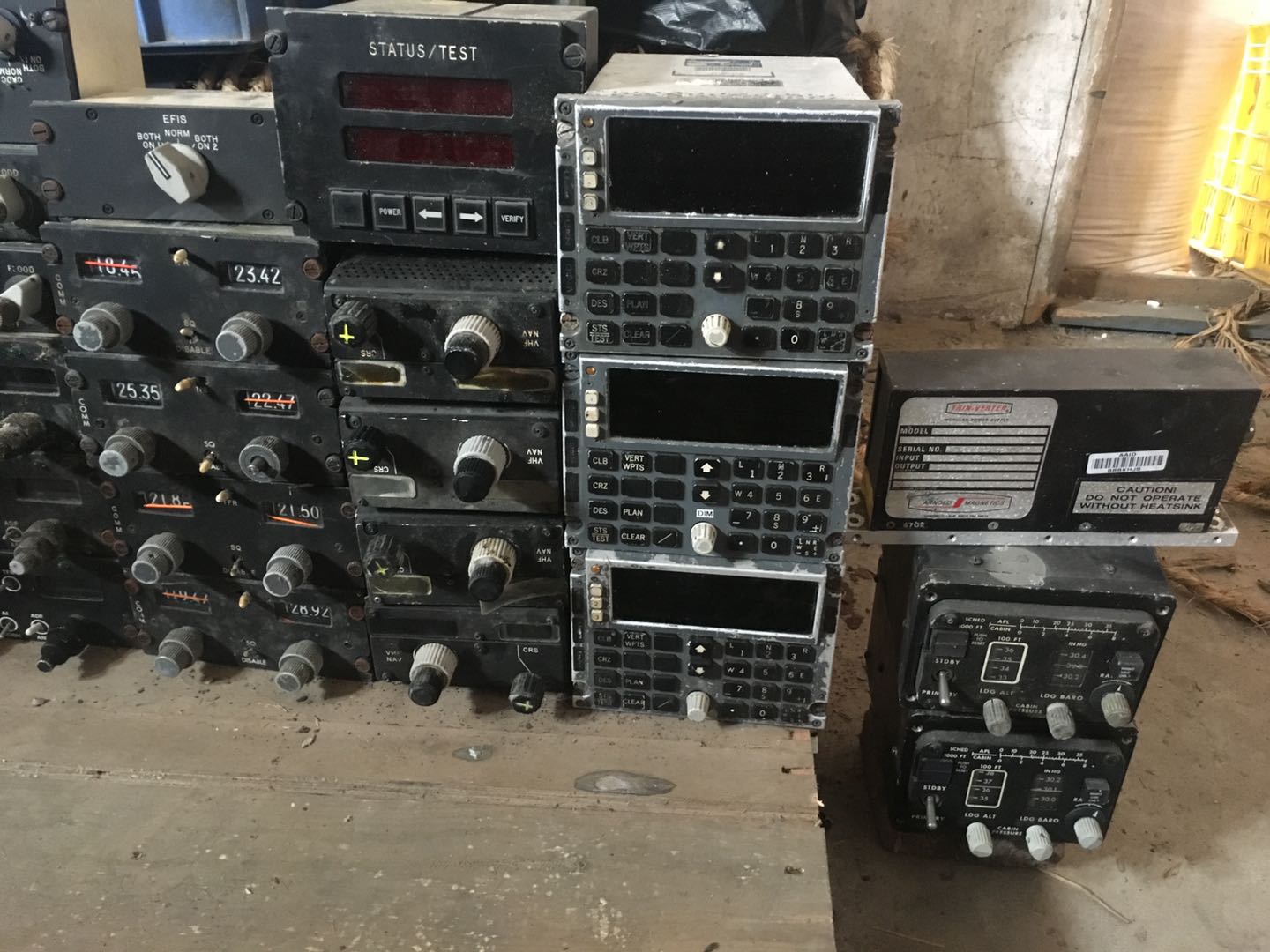 1-20100R20421Q2.jpg